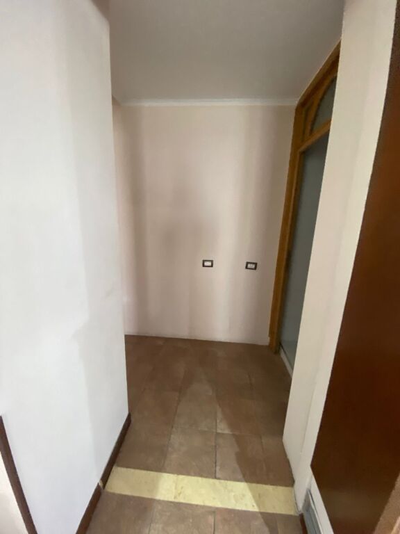Rent | Apartament 3 + 1 | Komuna e Parisit | 1100 €/month