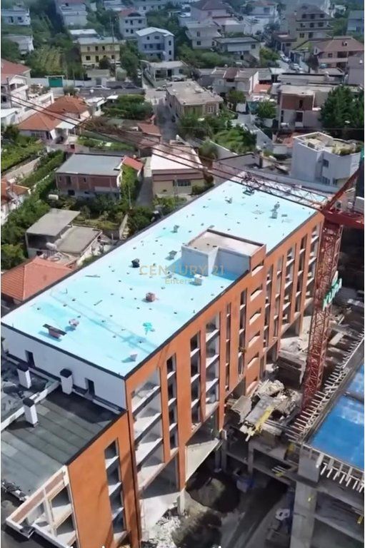Apartament 2+1+2 për shitje në Paskuqan