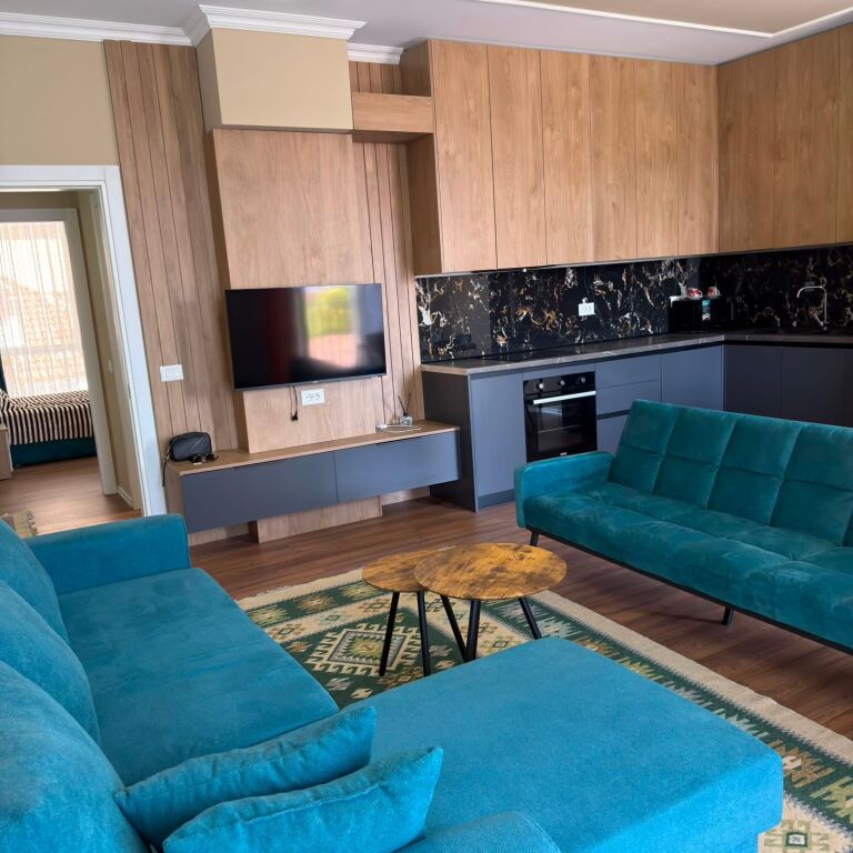 🏢 Rruga Riza Cerova, apartment for rent, 2+1+2, furnished. 80,000 Leke