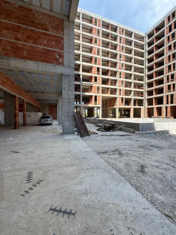Riverside Residence Appartamento 2+1+2 in vendita Occasione. Parzialmente dato con credito.
