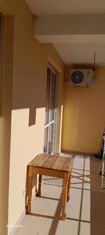2+1,te bar artisti astir,450 mije leke
