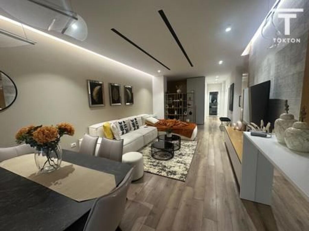 SHITET, APARTAMENT 3+1+2, RRUGA E KOSOVARËVE, TIRANË