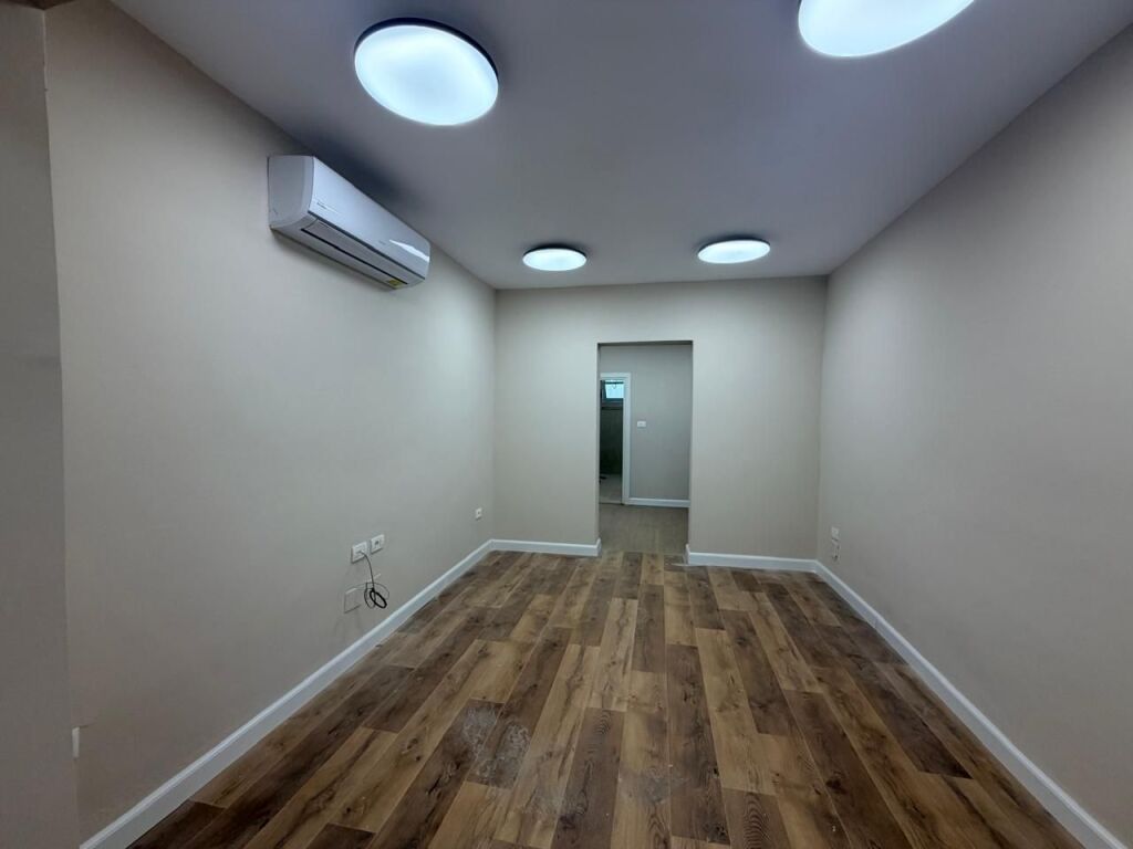 Office for rent, Margarita Tutulani, Kosovareve Street