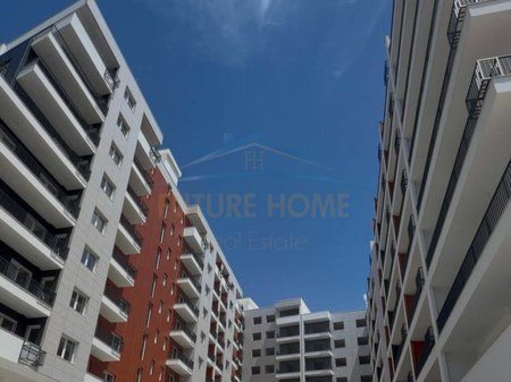 Shitet, Apartament 1+1, Paskuqan.