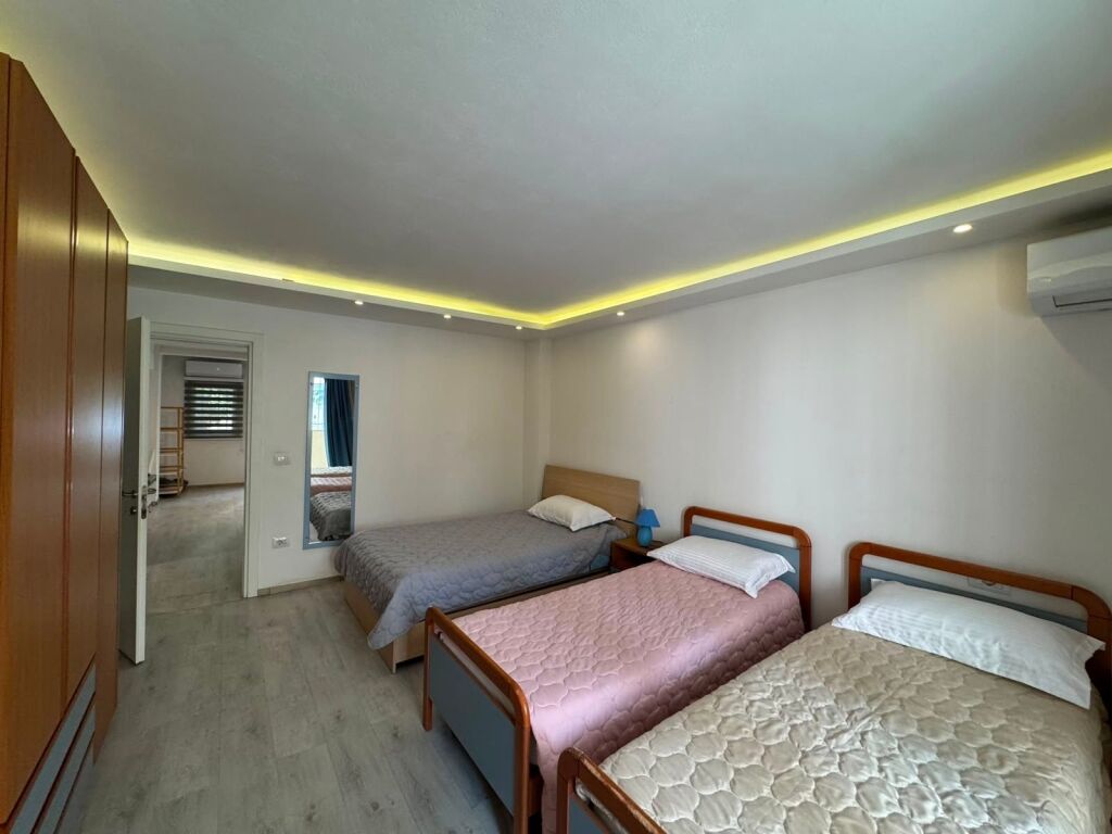 For rent 2+1+1 At the Train Station 700 thousand lek