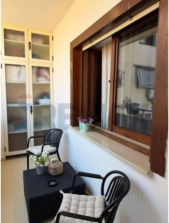 Condo/Apartment - For Rent/Lease - Komuna e Parisit, Tiranë