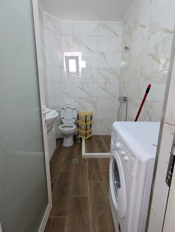 Apartament 1+1 ne Laprake per shitje!
