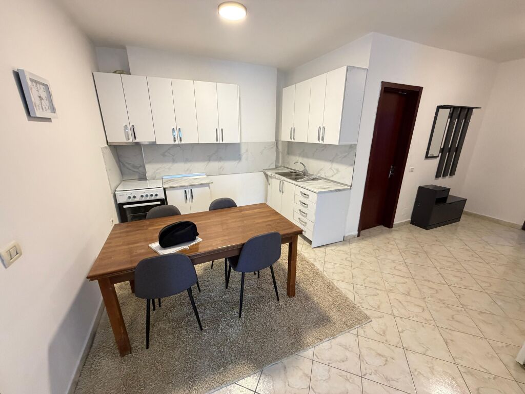 📣Rent  🏡 Apartment 2+1  📍Astir, Loni Ligori Street  ➡️ Floor: 4 (with elevator) 💰 Price: 45,000 Lek/Month