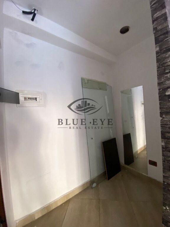 FOR RENT: Commercial Space 35 m²