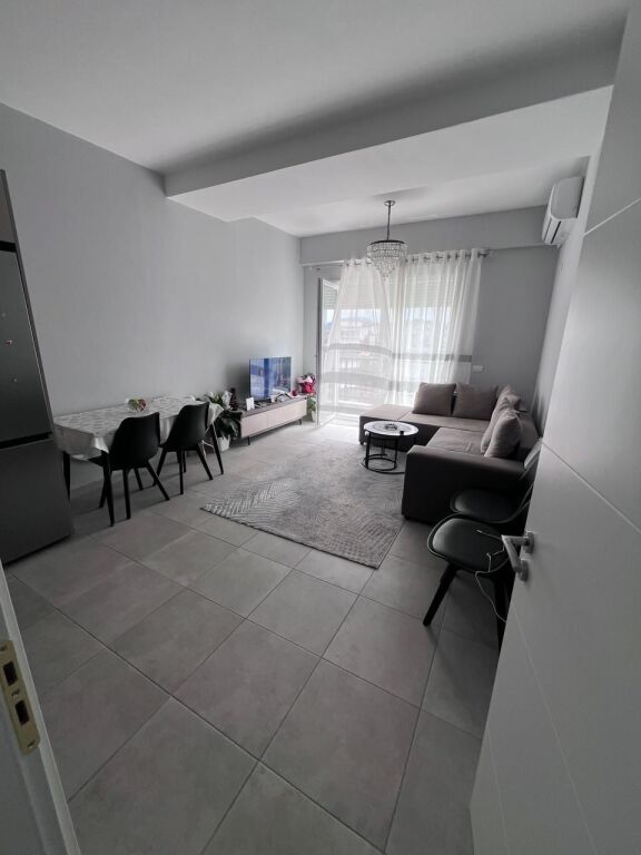 Appartamento 2+1+2+ Posto Auto In Affitto, 📍Xhamllik