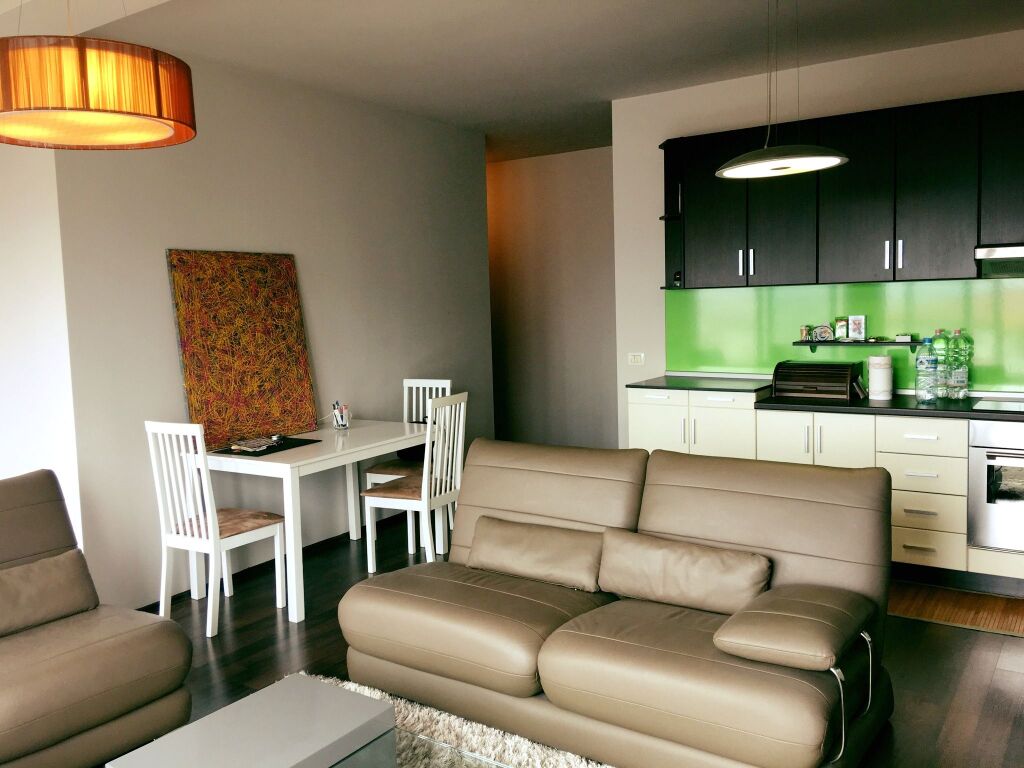 Jepet me qera apartament 1+1 (500€/muaj), Rezidenca "Kodra e Diellit 1"