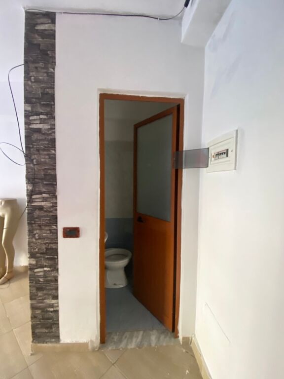 FOR RENT: Business Premises in Durrës!