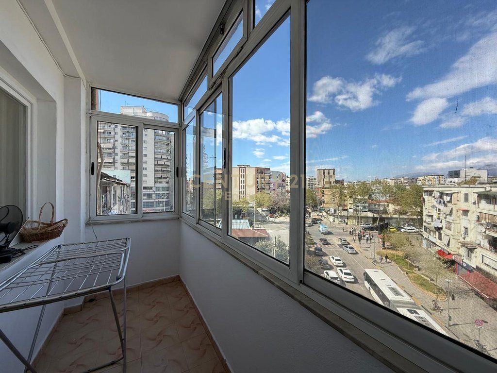 Apartament 2+1+2 Për Shitje në Rrugën Mine Peza, Tiranë