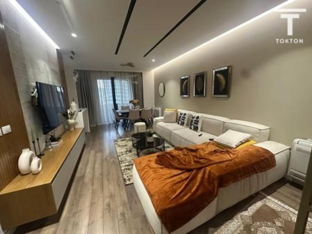 SHITET, APARTAMENT 3+1+2, RRUGA E KOSOVARËVE, TIRANË