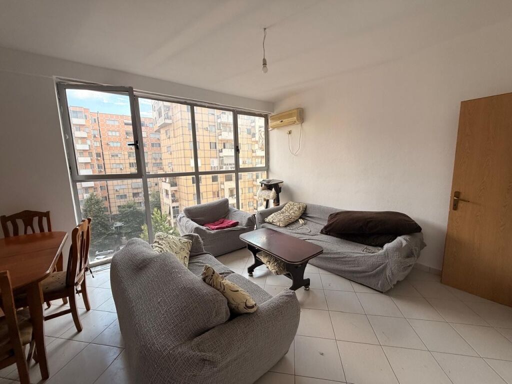 🏡 Apartment 2+1+2 with garage for rent in Astir