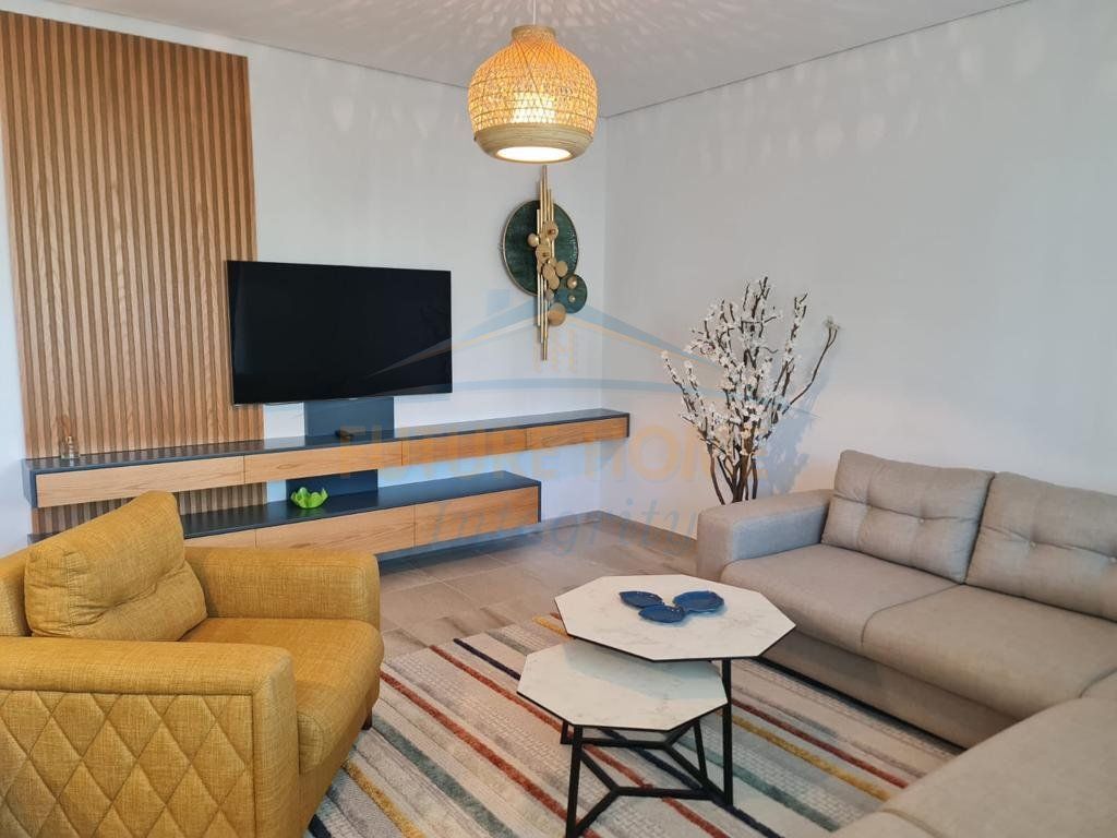 Shitet, Apartament 2+1+Oborr, San Pietro Residence, Gjiri i Lalëzit.