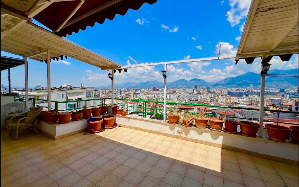 Duplex Apartment 4+1+2 at Kodra e Diellit for sale!
