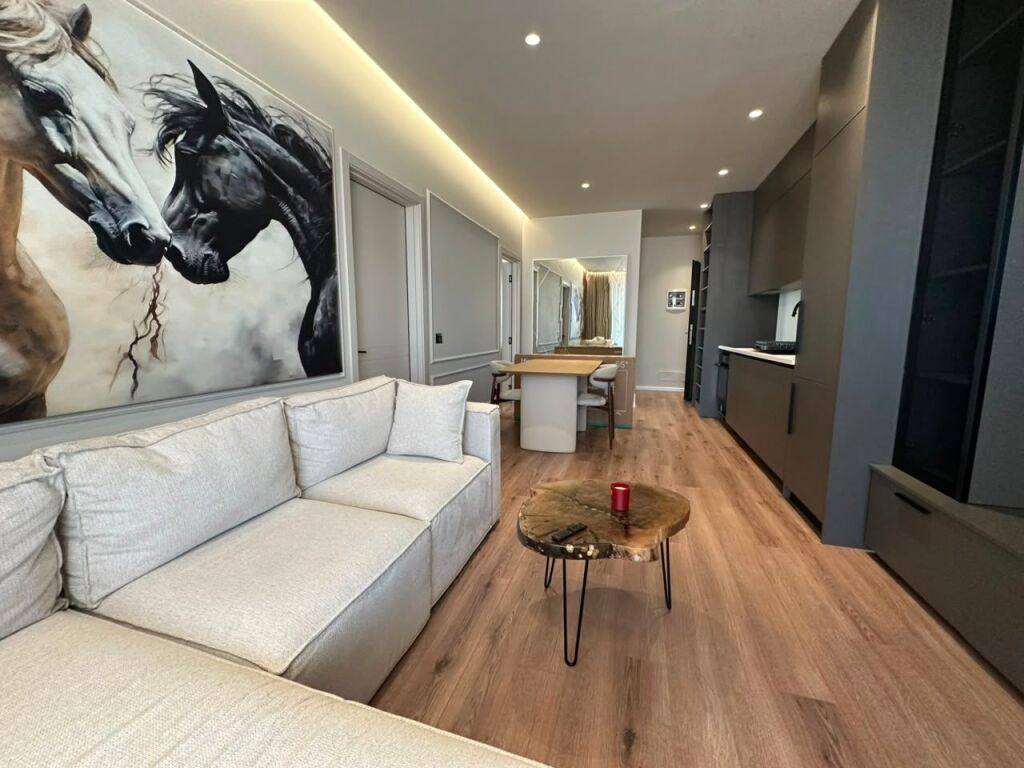Jepet me qira apartament 2+1