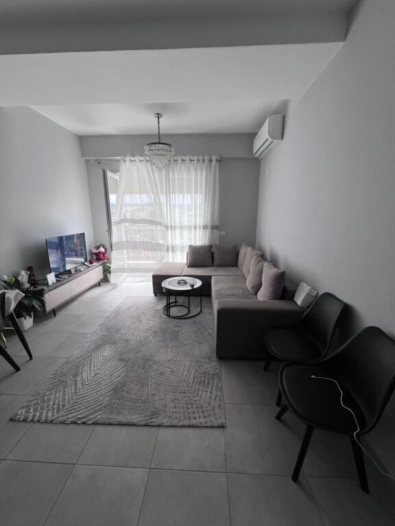 Appartamento 2+1+2+ Posto Auto In Affitto, 📍Xhamllik