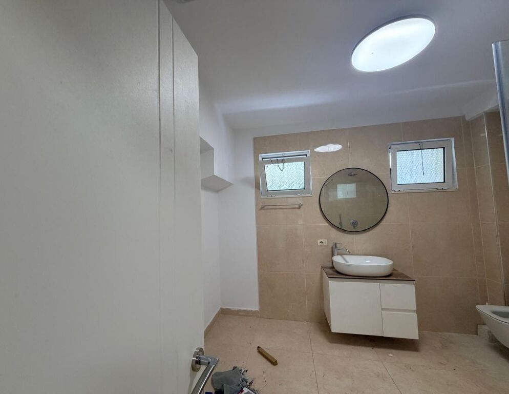 Office for rent, Margarita Tutulani, Kosovareve Street