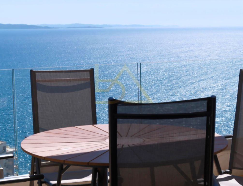 Apartament 2+1 me Pamje Deti për Shitje – White Residence 1, Sarandë