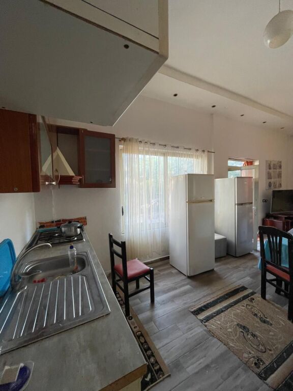 Private house 2+1, former Durres canteen!