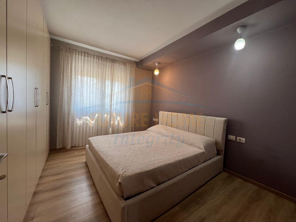 Affitto, Appartamento 1+1, Ali Demi, Tirana.