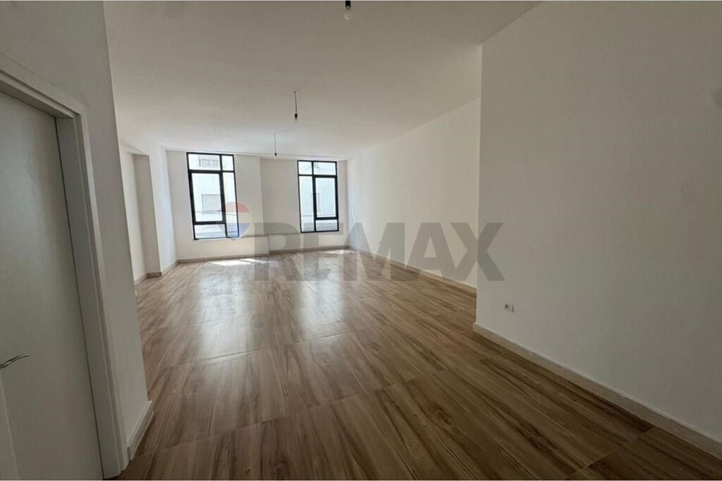 Office space for rent, Durrsit Street