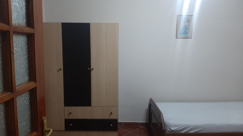APARTAMENT ME QERA - Rruga Elbasanit - 550 Euro