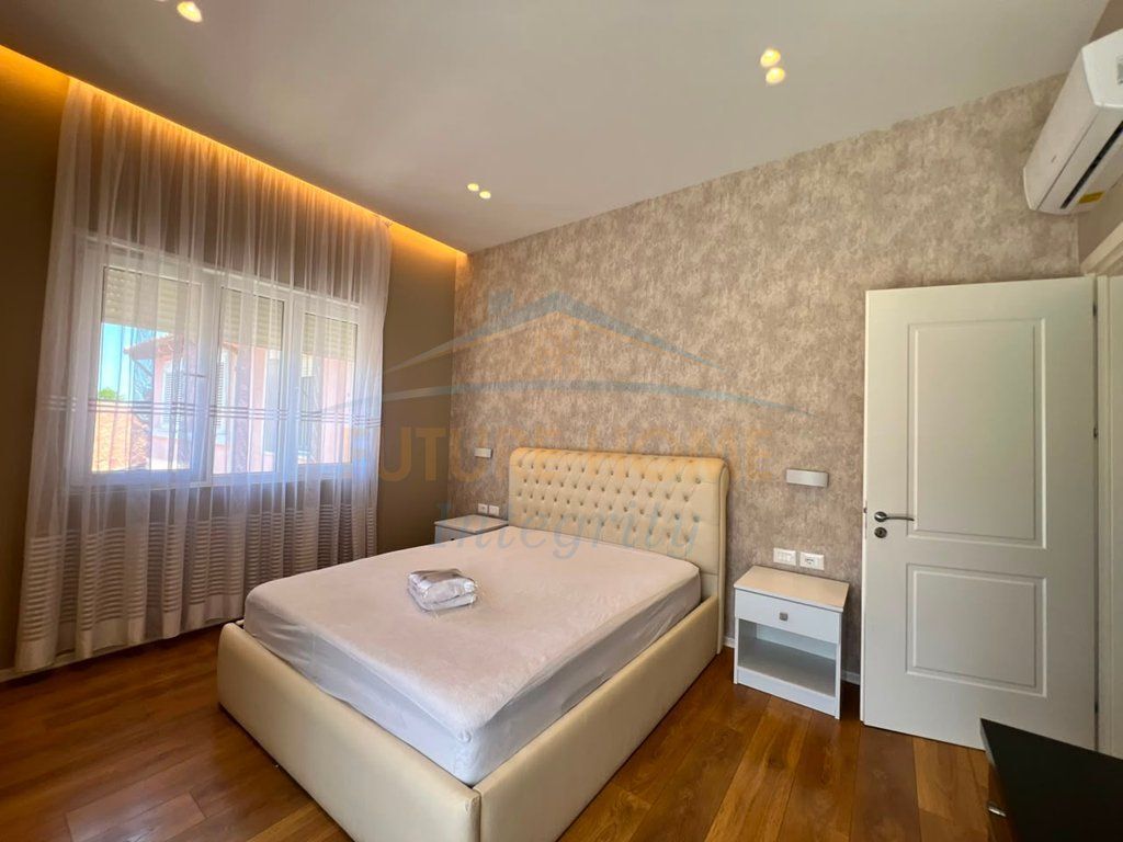 Qera, Duplex 2+1+Verandë, Selitë, Tiranë.