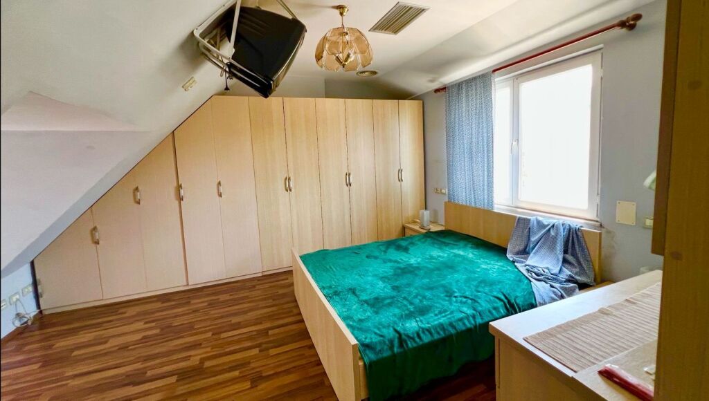 OKAZION!!Shitet Duplex 4+1+2 Te Kodra e Diellit nr1/ Prane fondacionit Eleonore.
