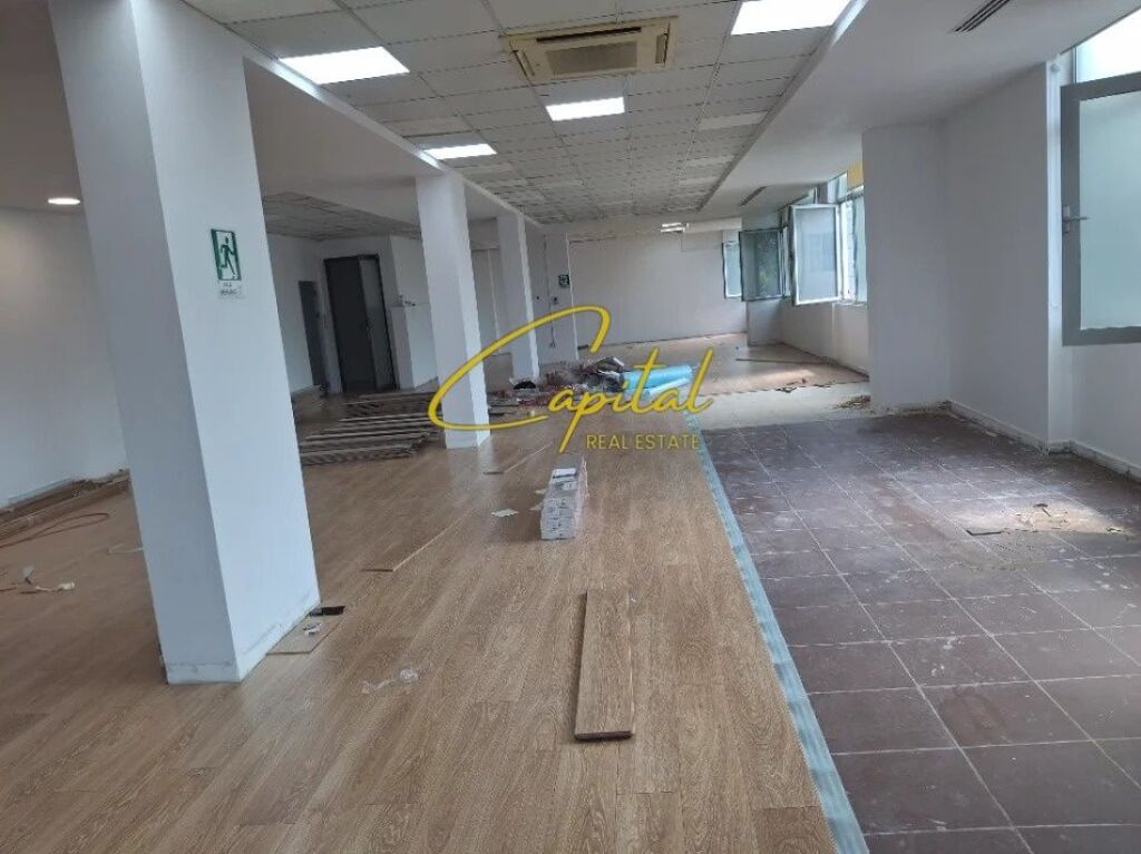BUSINESS PREMISES FOR RENT 330 M2 FORMER BLOCK 4,500 EURO