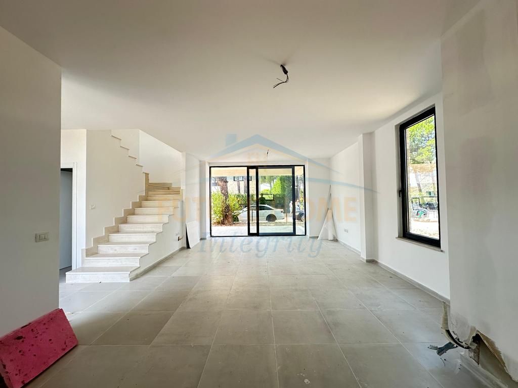 In vendita, Villa Individuale, San Pietro Residence, Gjiri i Lalëzit.