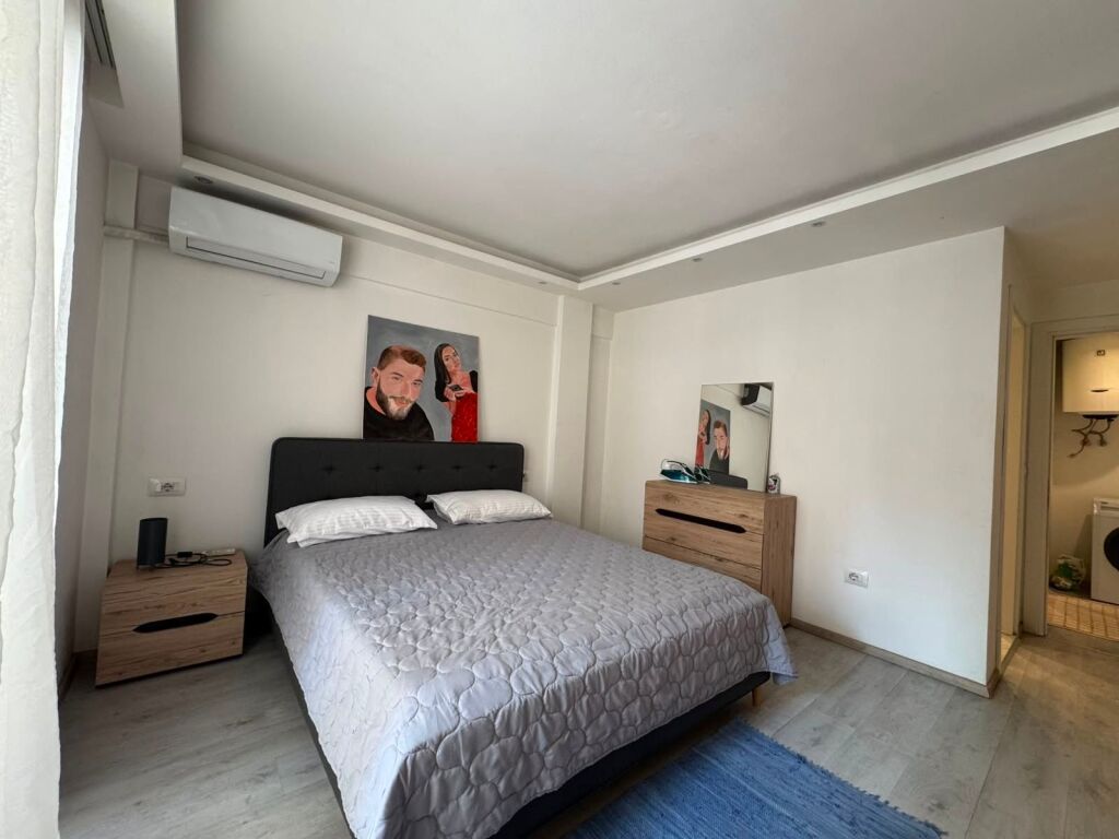 For rent 2+1+1 At the Train Station 700 thousand lek