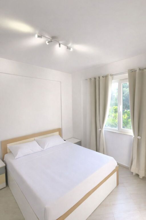 Luxurious 3+1 Apartment Dry Lake