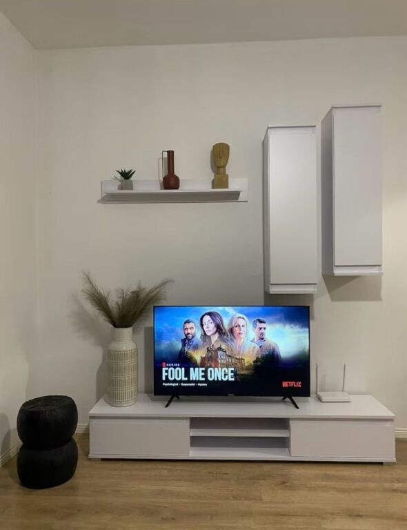 Appartamento 2+1+1 con Balcone in Affitto