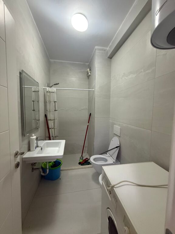IN AFFITTO – Appartamento 1+1 in Residenca Erli, Porcelan