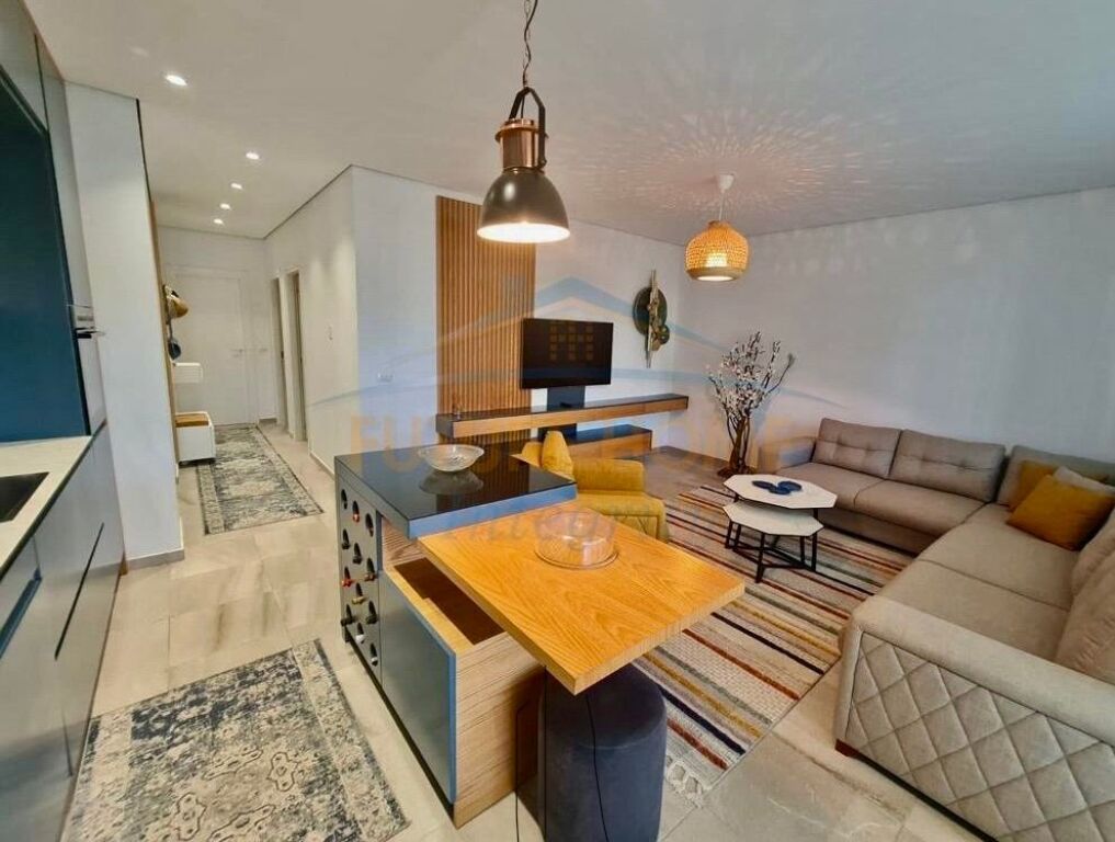 Shitet, Apartament 2+1+Oborr, San Pietro Residence, Gjiri i Lalëzit..