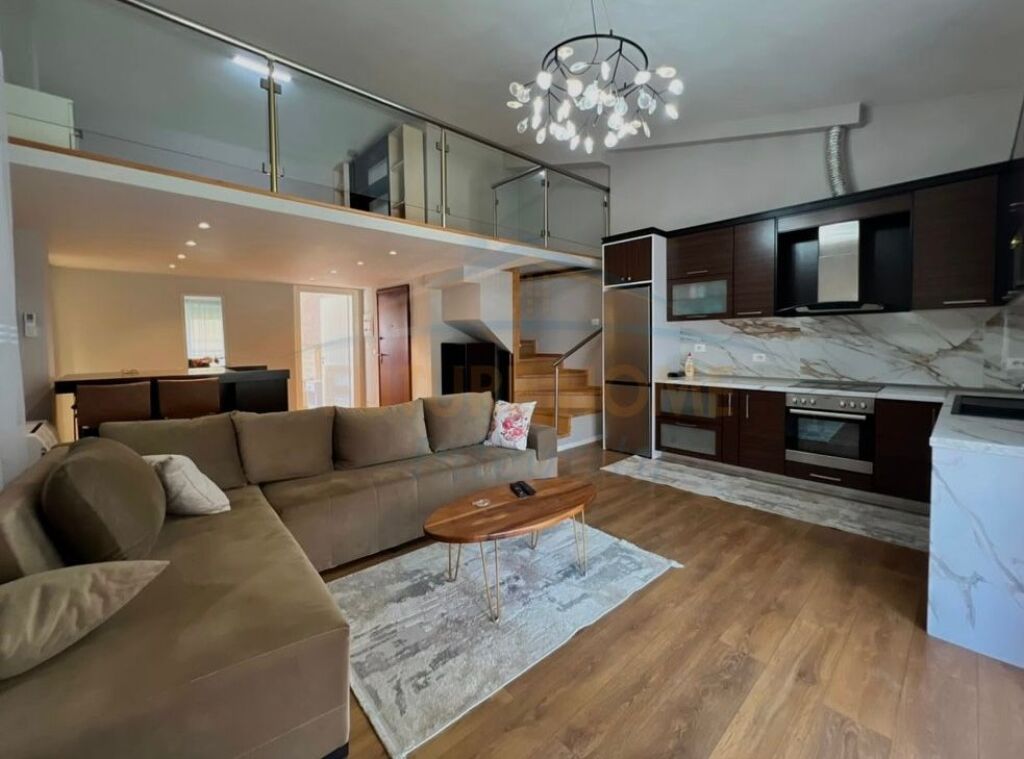Rent, Duplex 2+1+Veranda, Selitë, Tirana.