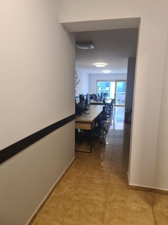 UFFICIO IN AFFITTO A BLLOK
