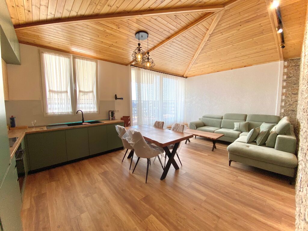 2+1+2 For Rent in Shkoze