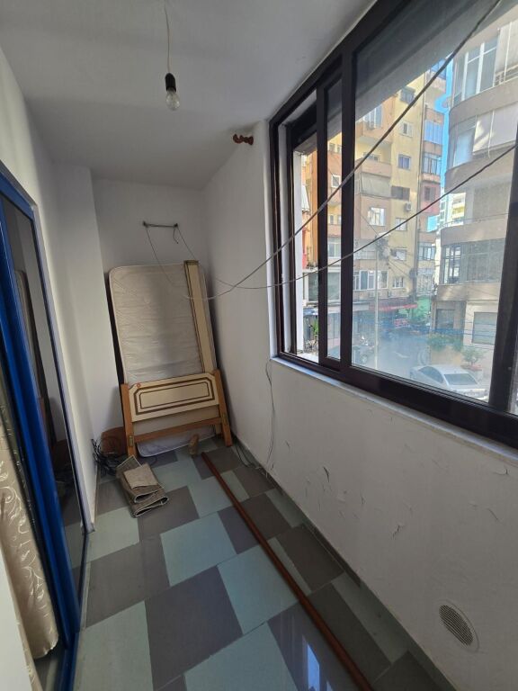 Jepet Me Qera Apartament 1+1+1 Ballkon