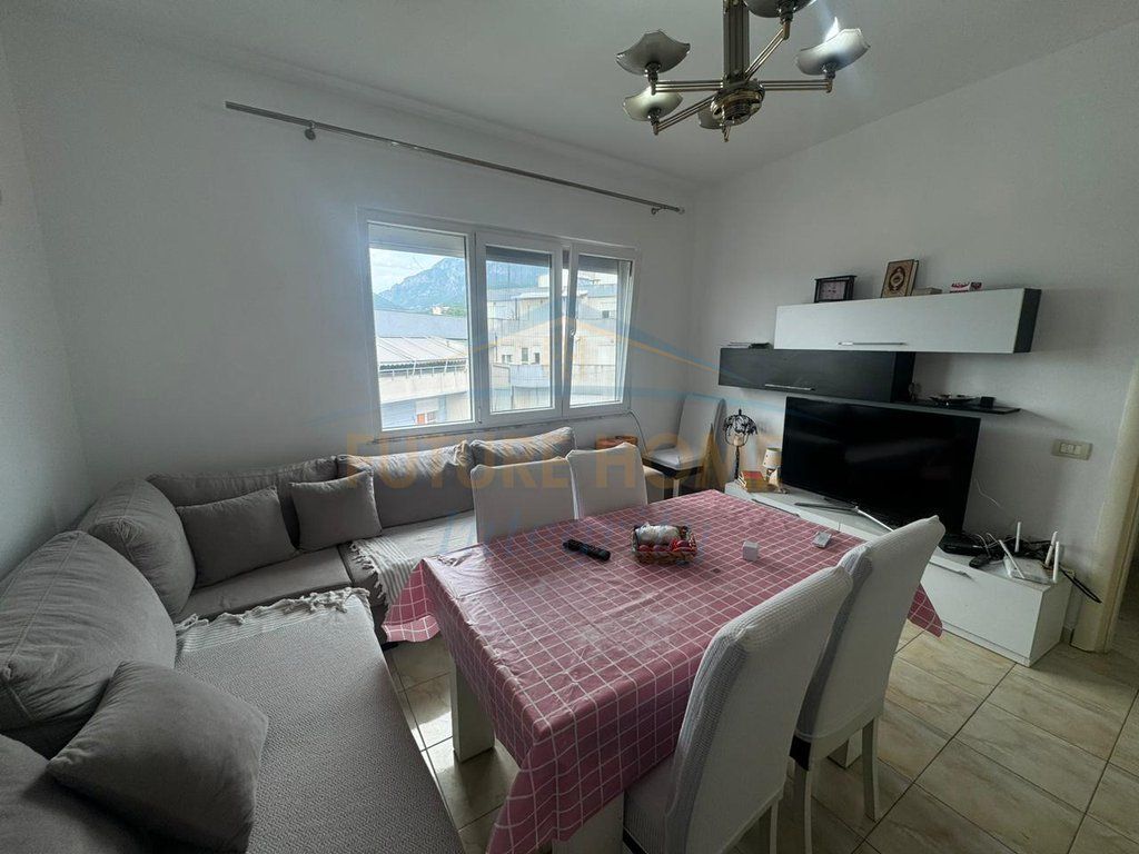 Rent, Apartment 1+1, Fresku, Tirana.