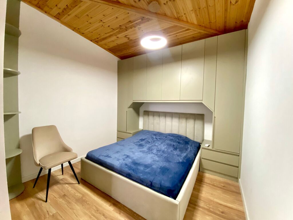 2+1+2 For Rent in Shkoze