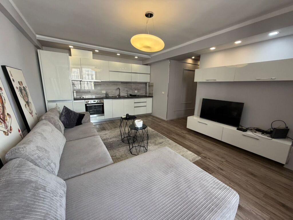 Apartament 1+1 ne shitje , Bllok