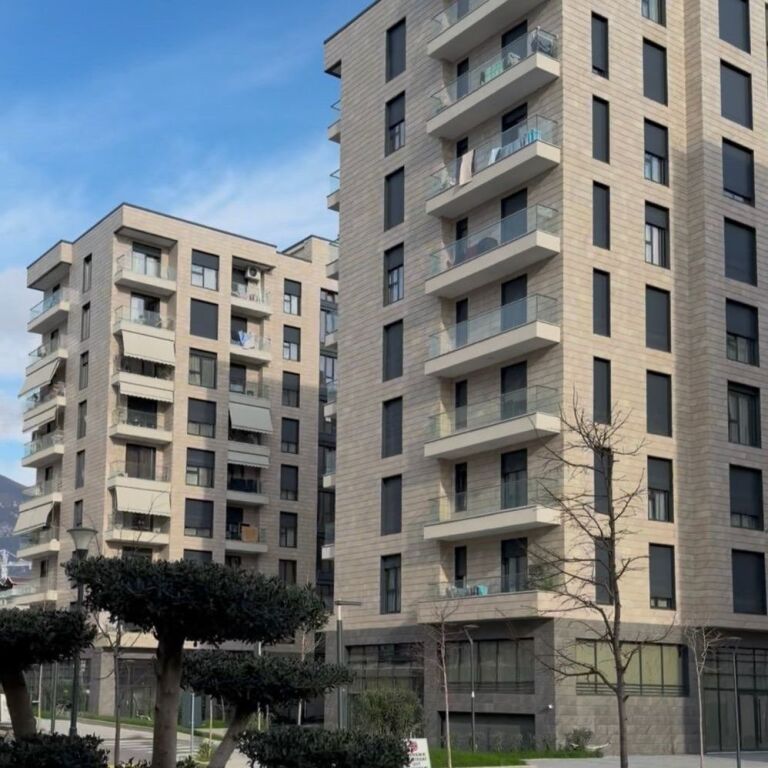 🏡 **SHITET APARTAMENT 2+1+2 – Rezidenca Erli, Porcelan** ✨