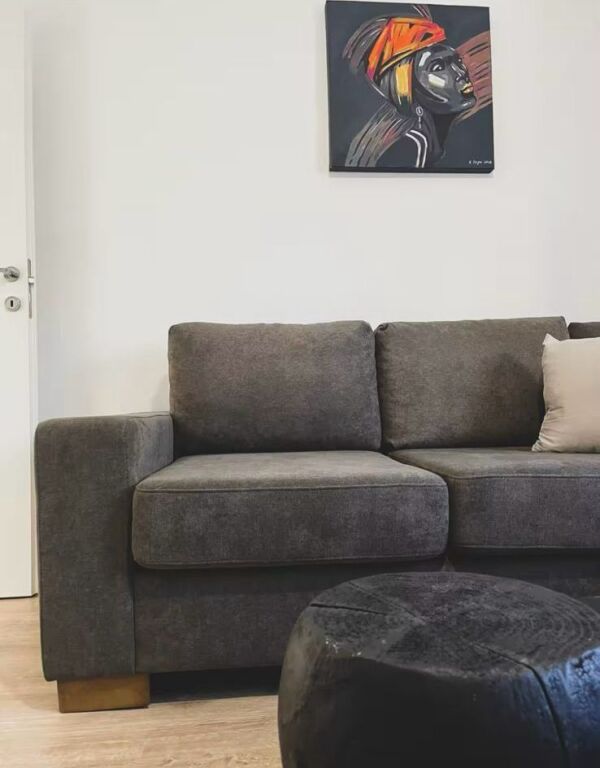 Appartamento 2+1+1 con Balcone in Affitto