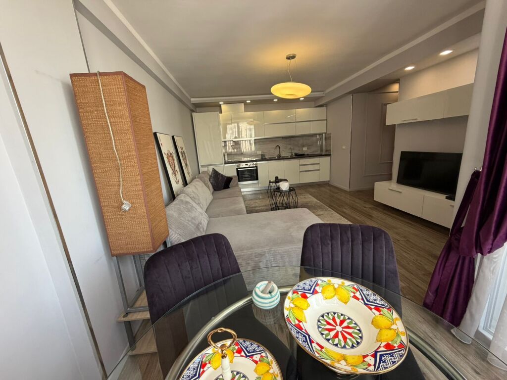 Apartament 1+1 ne shitje , Bllok