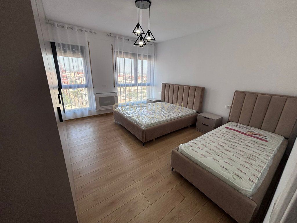Jepet me Qira Apartament 1+1 pranë Bulevardit të Ri!! 600 € /Muaj