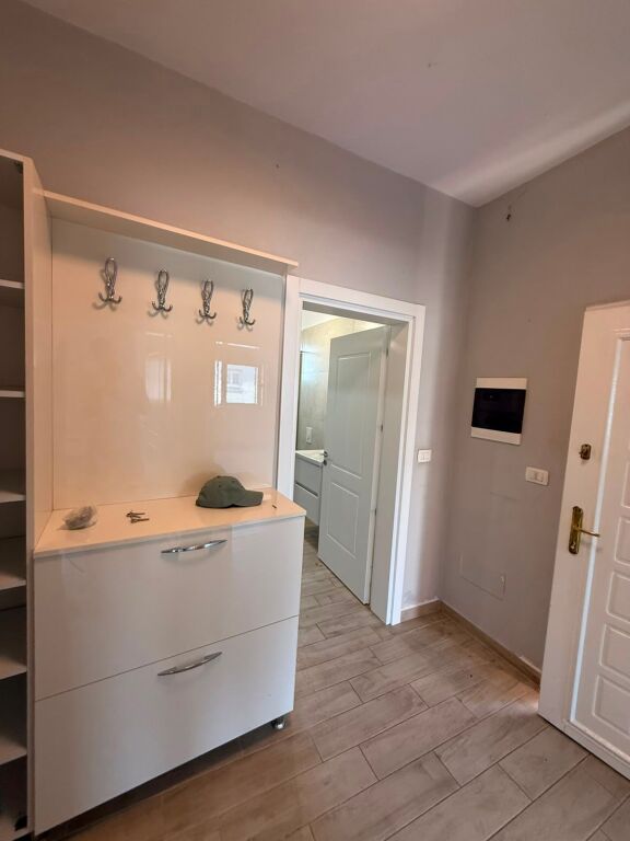 🏡 Apartament 2+1 me qira në zemër të Durrësit
